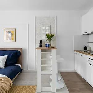  Apartament Air-conditioned Downtown Oasis On Foot To Station Metro Smarttv Wifi