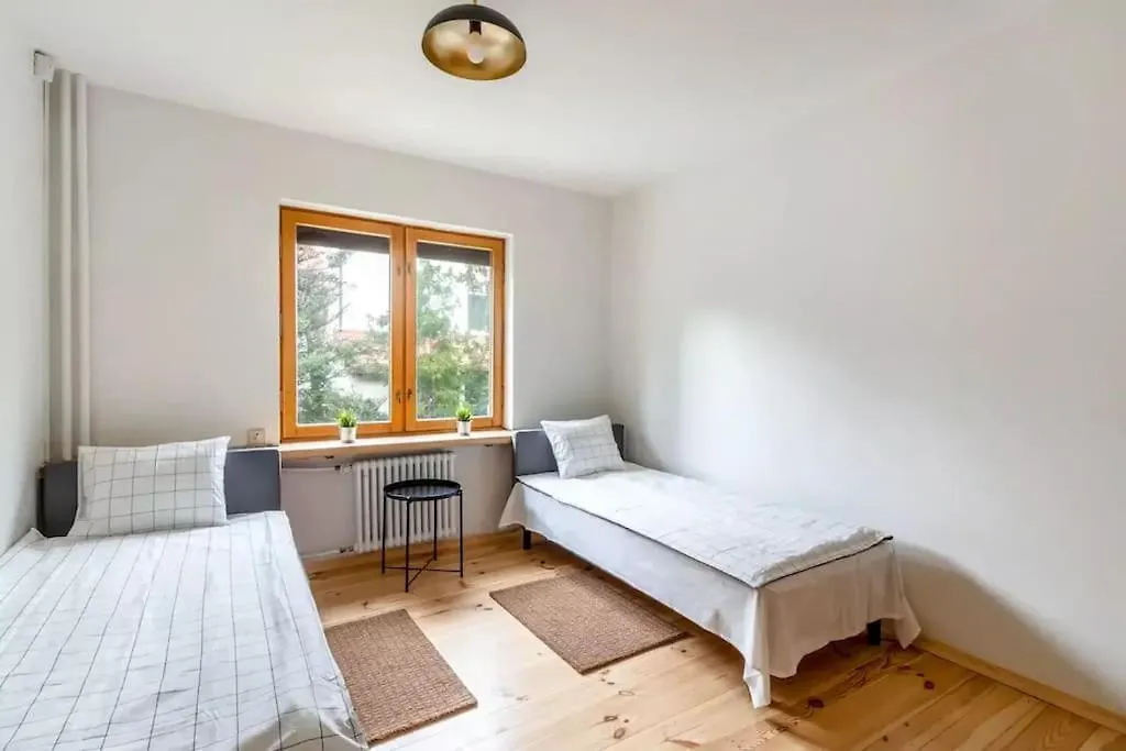 Cozy Villa With 6 Bedrooms Warschau 0*,  Polen